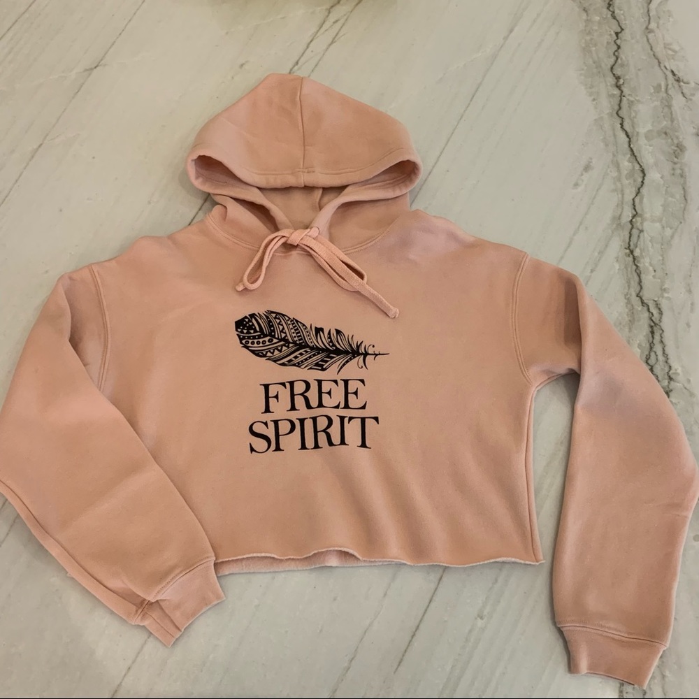 NWOT - Free Spirit Cropped Hoodie